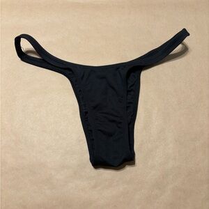 Minimale Animale Sleek Black Bikini‎ Bottom
